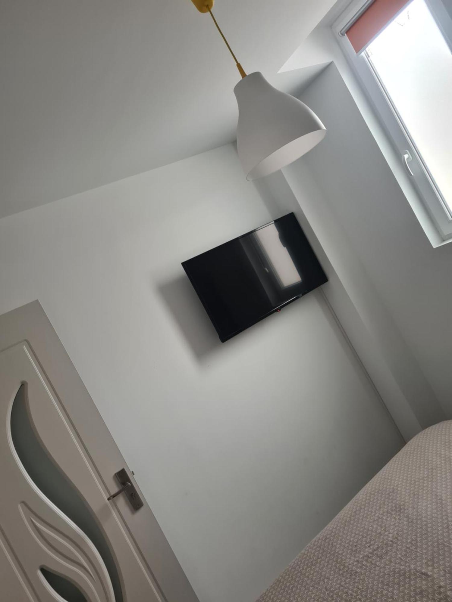 Luxury Mall First Apartments Bacau Luaran gambar