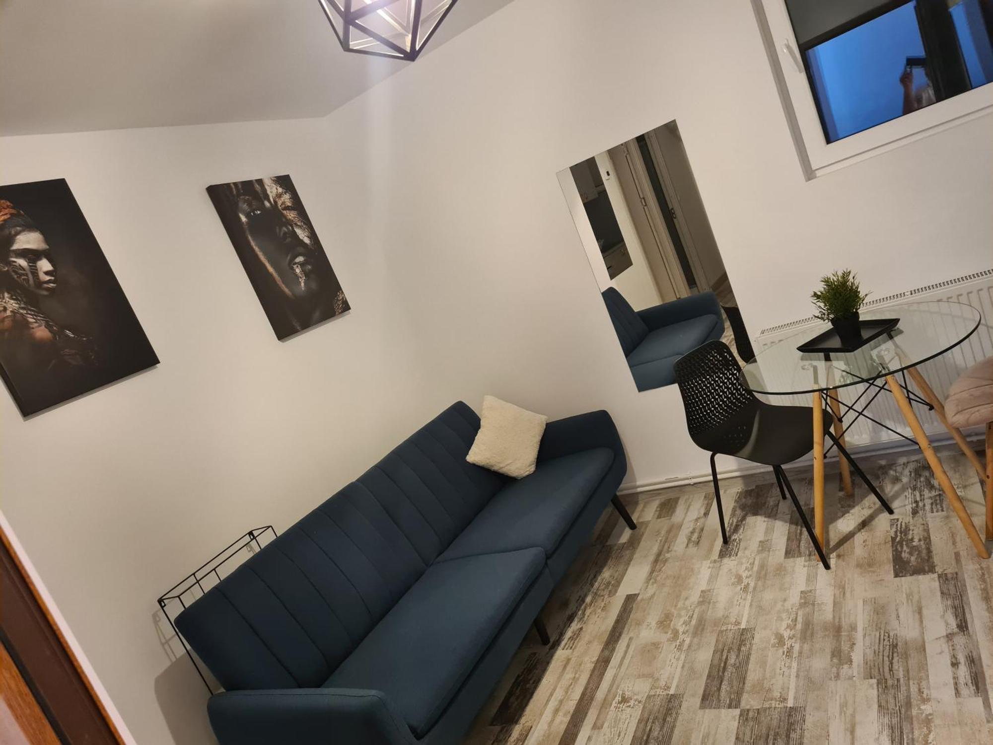 Luxury Mall First Apartments Bacau Luaran gambar